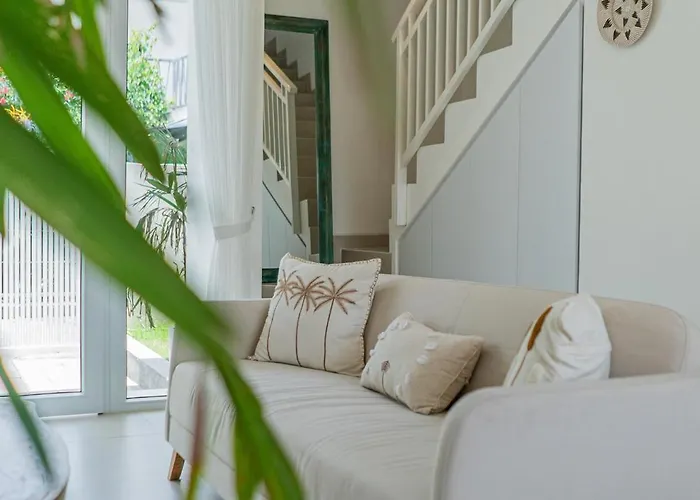 Holiday home Canggu 2br Greenwall Pool By Bali Bliss *