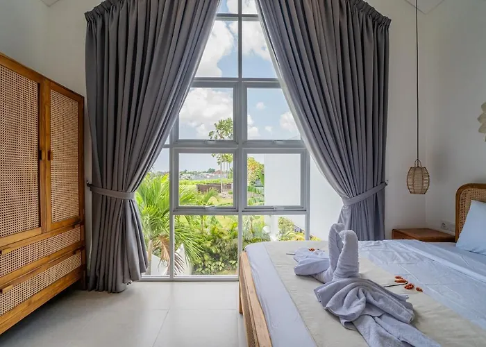 Canggu 2br Greenwall Pool By Bali Bliss Holiday home *