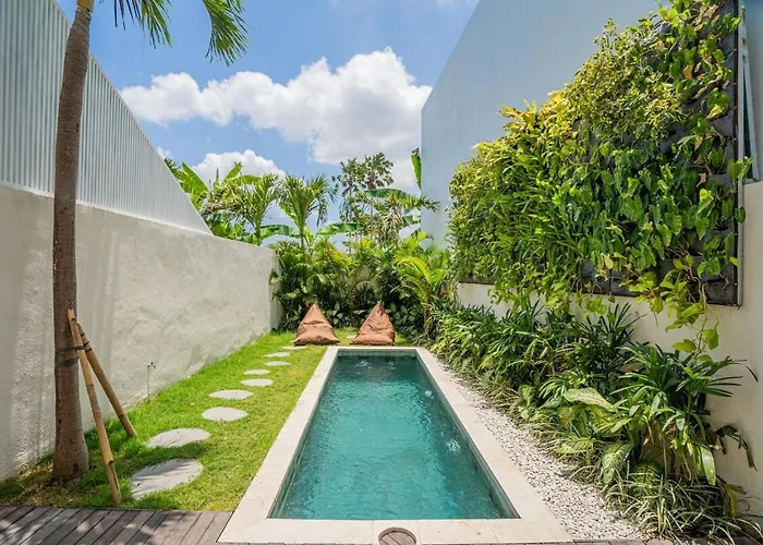 Holiday home Canggu 2br Greenwall Pool By Bali Bliss